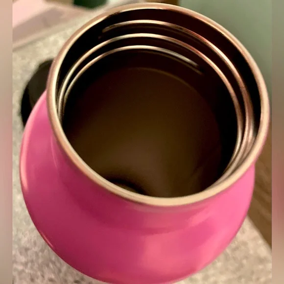 Water bottle - Picture 4 of 7